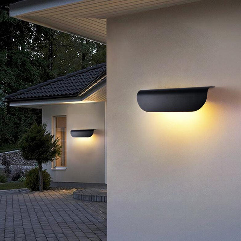 Travera Curve Wall Light | Ormexis