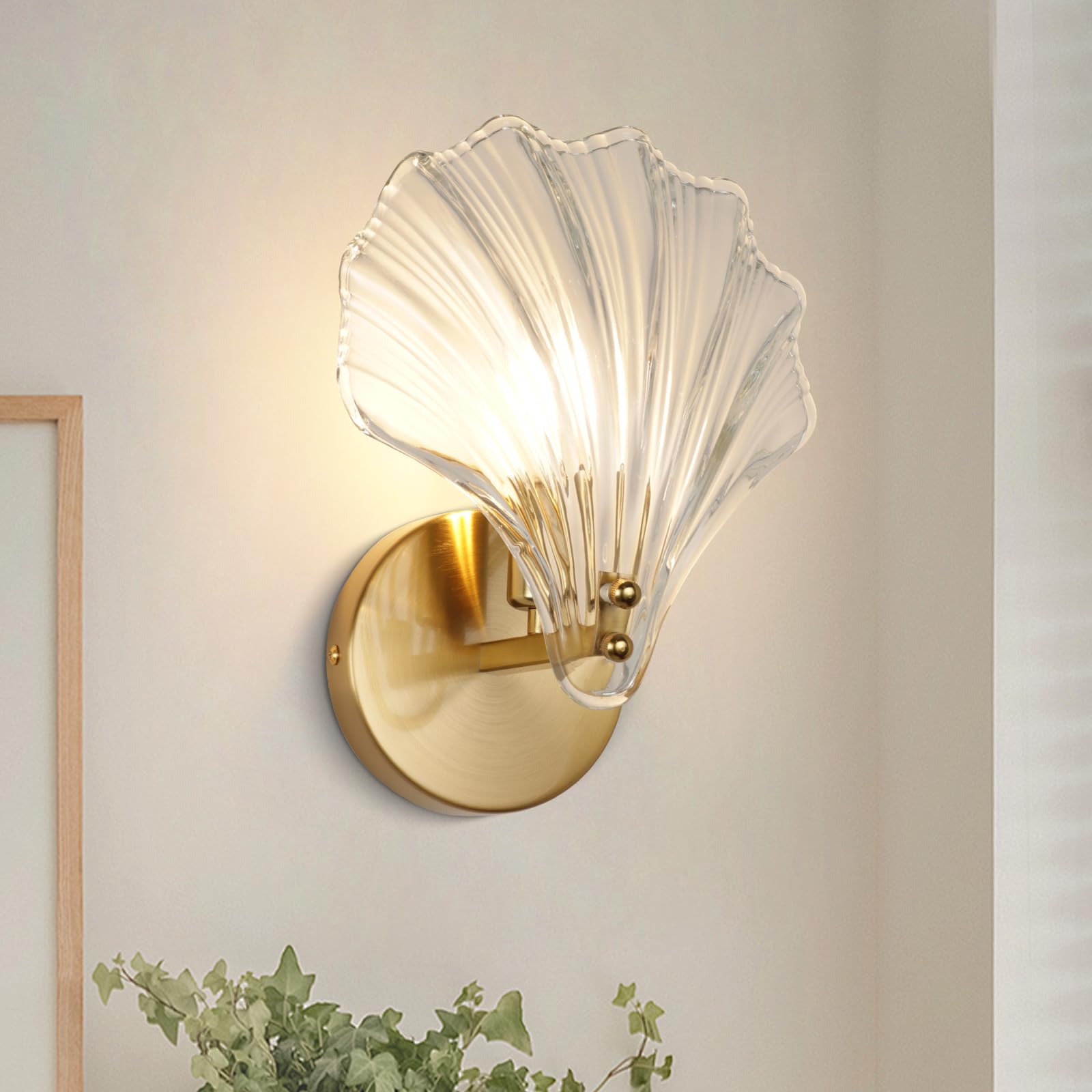 Art Nouveau Shell Wall Sconce | Ormexis