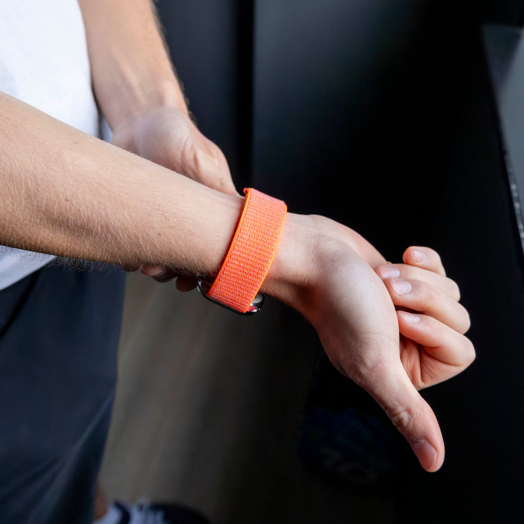Apple Watch oranje nylon band accessoire voor horloge
