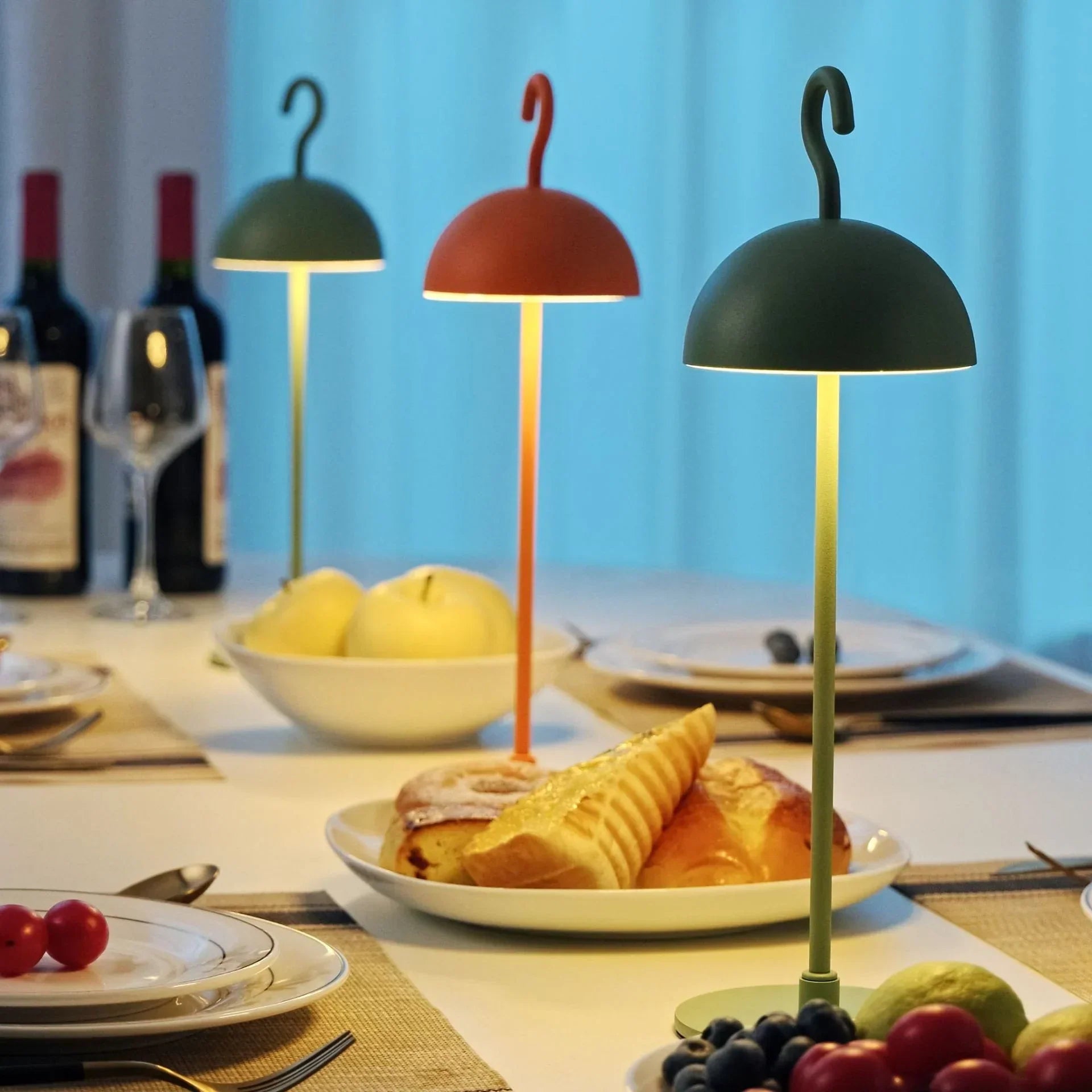 Candeeiro de mesa portátil moderno | Ormexis