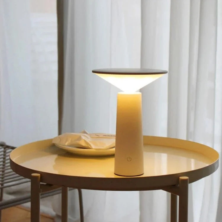 Vanta Cone Table Lamp | Ormexis