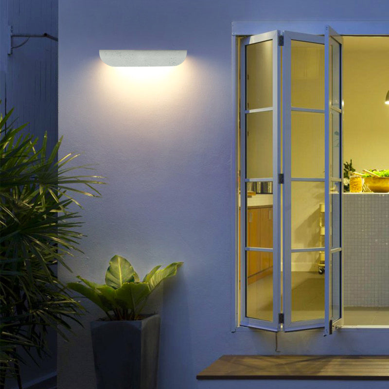 Travera Curve Wall Light | Ormexis