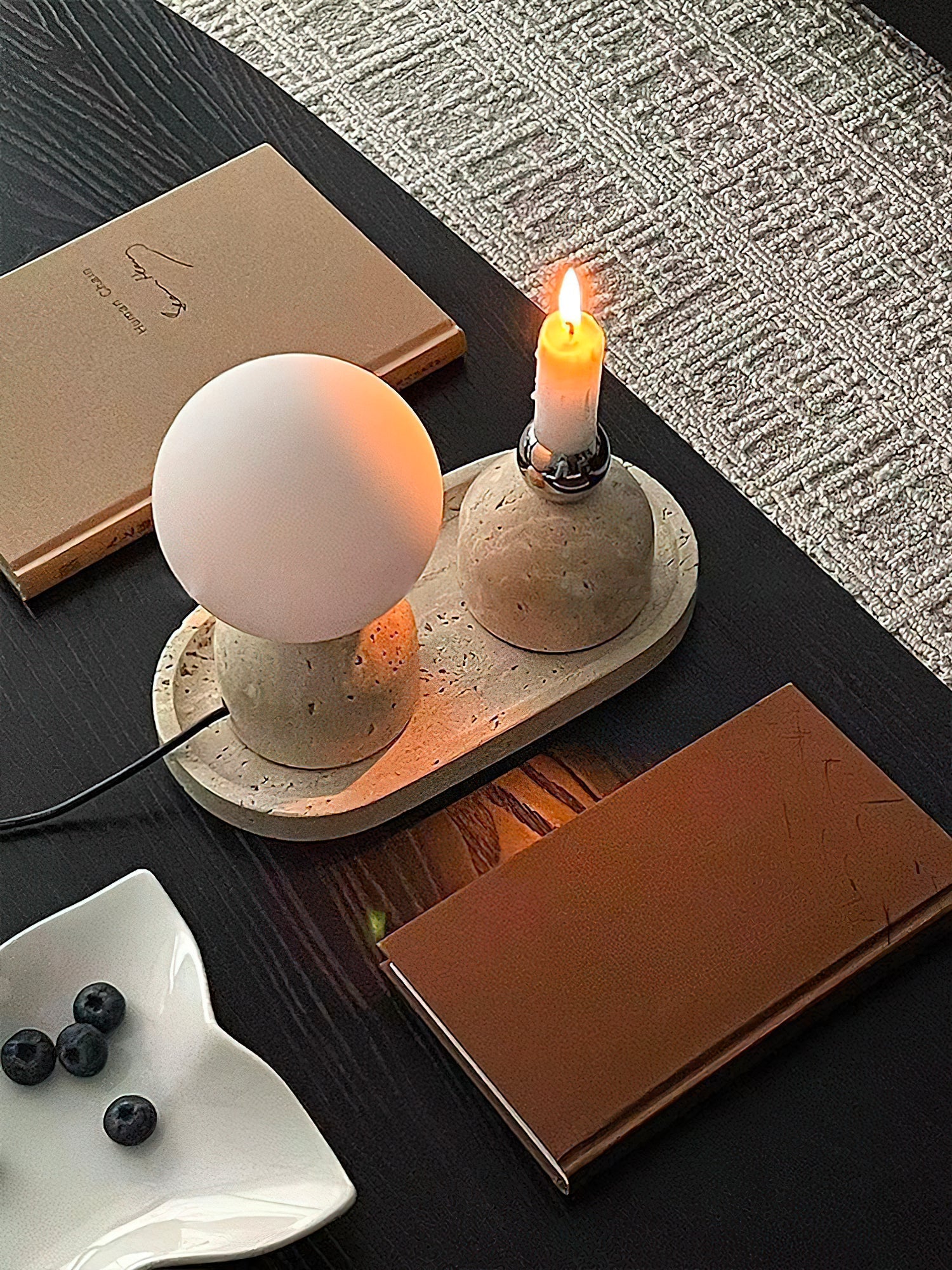 Carrara-marmeren globe-tafellamp | Ormexis
