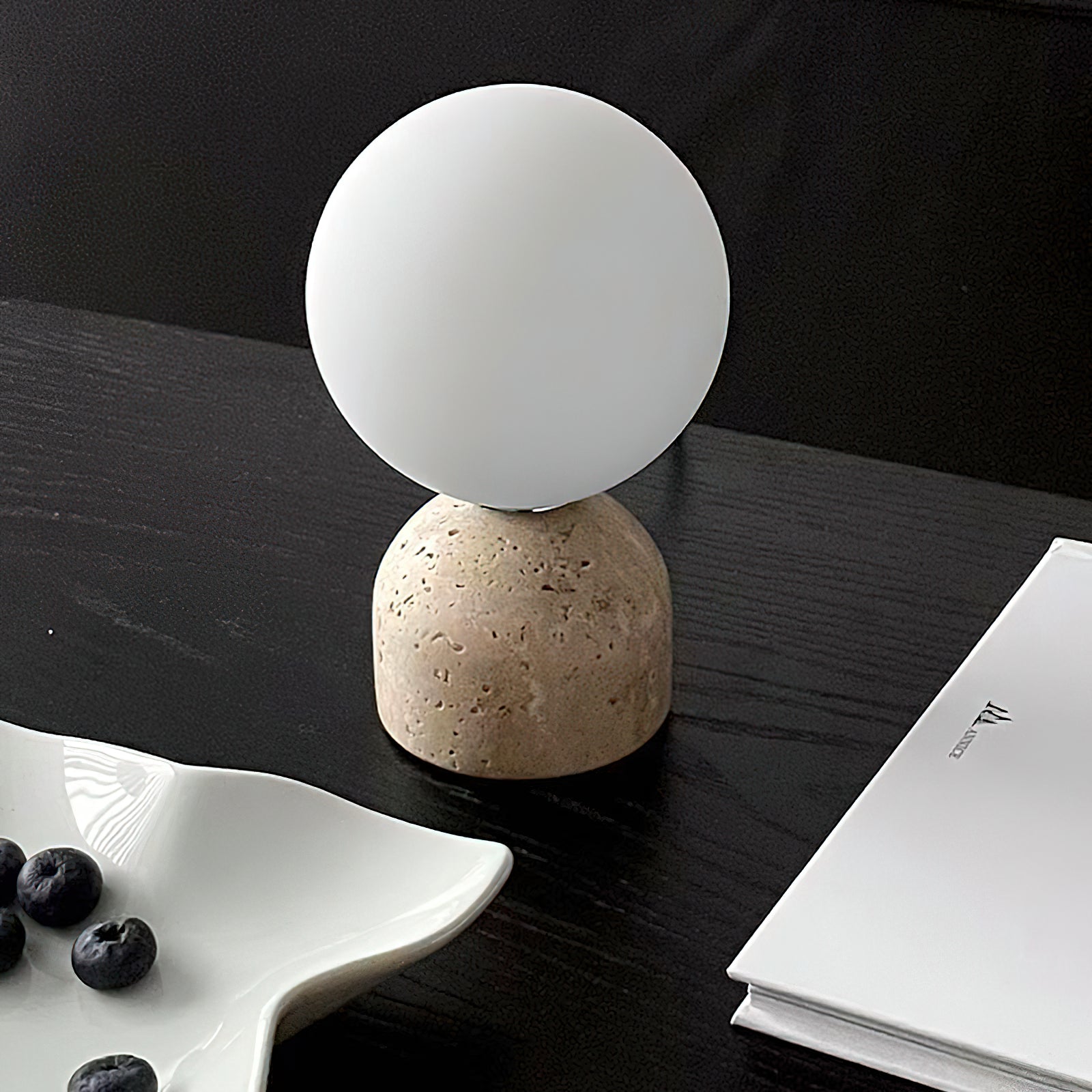 Carrara-marmeren globe-tafellamp | Ormexis