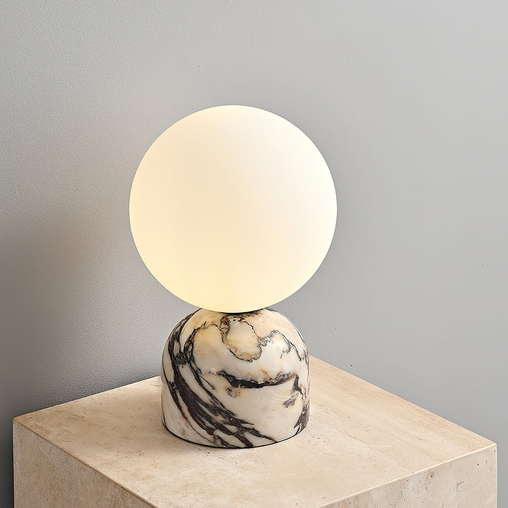 Carrara-marmeren globe-tafellamp | Ormexis