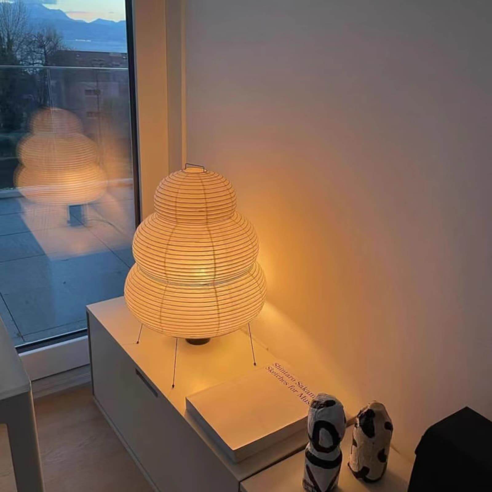 Akari-papirbordlampe | Ormexis