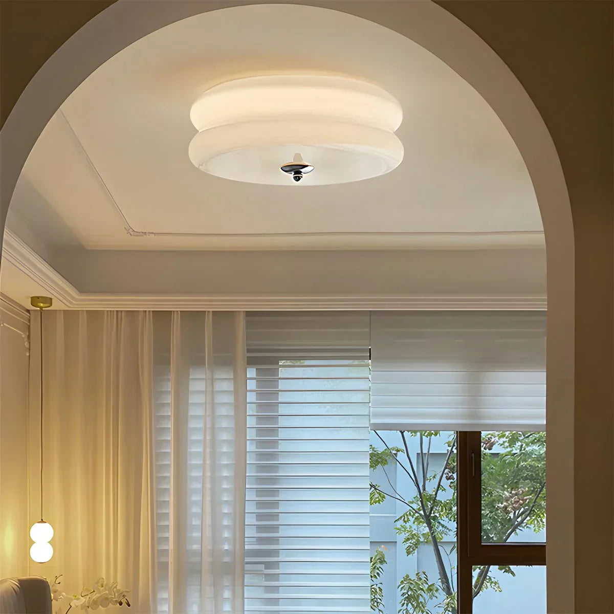 Stropní světlo do ložnice ve vintage art deco stylu