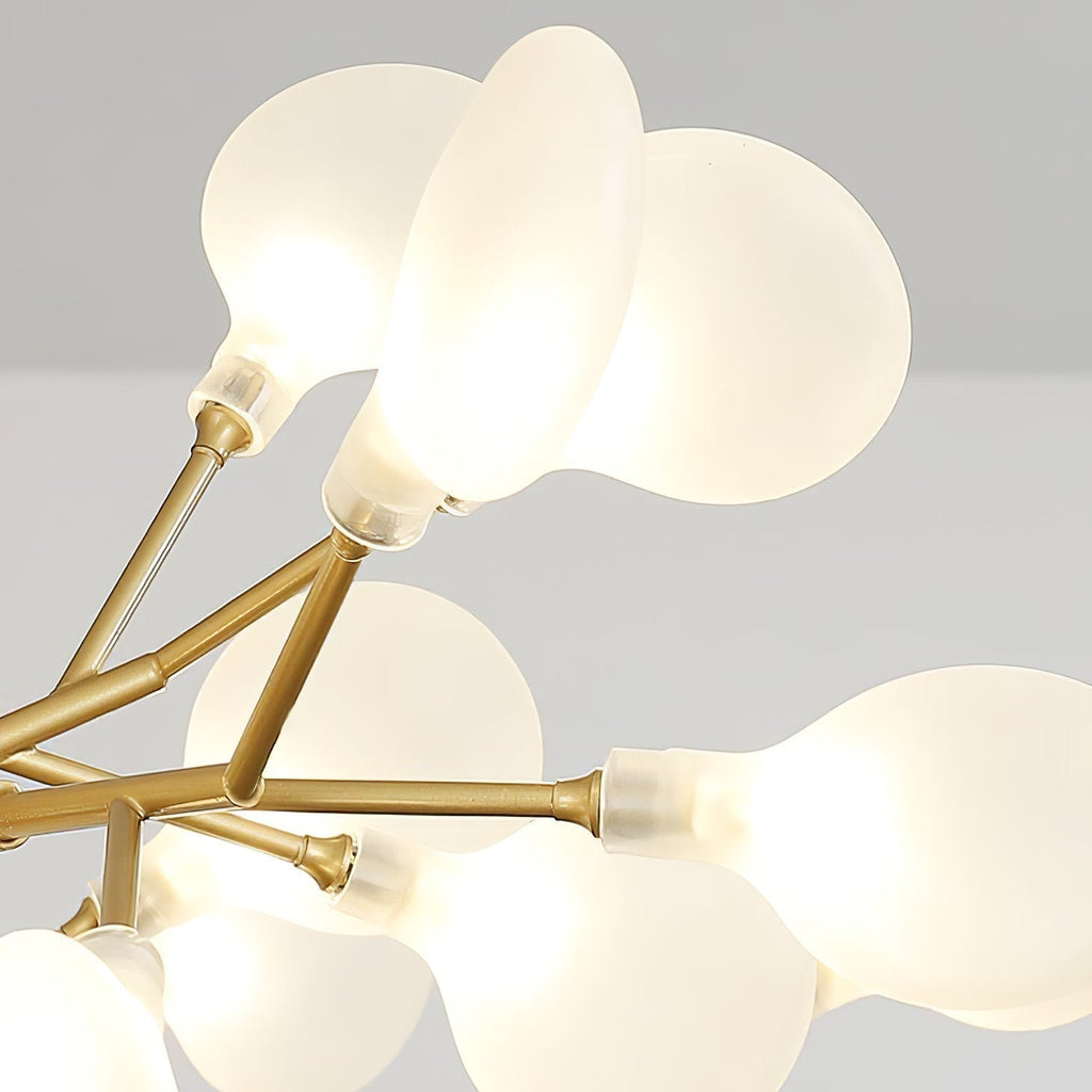 Firefly Sputnik LED lysekrone i stjerneburst-design for varmt stemningslys