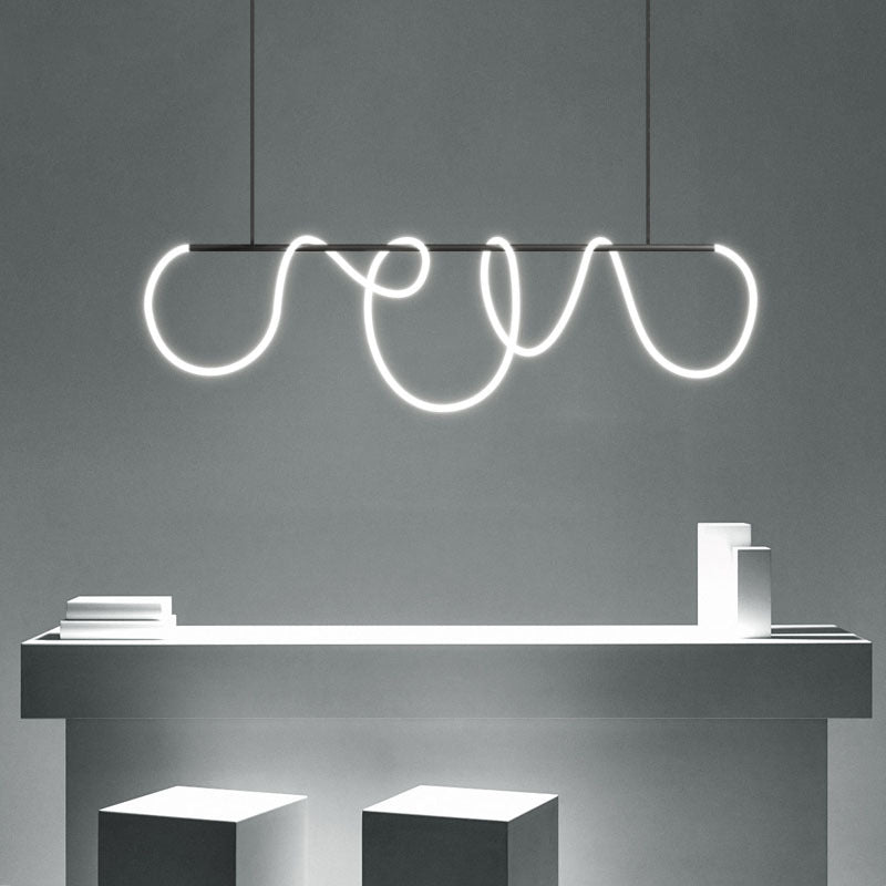 Pendellampe med lang slange for spisestue, moderne LED-armatur