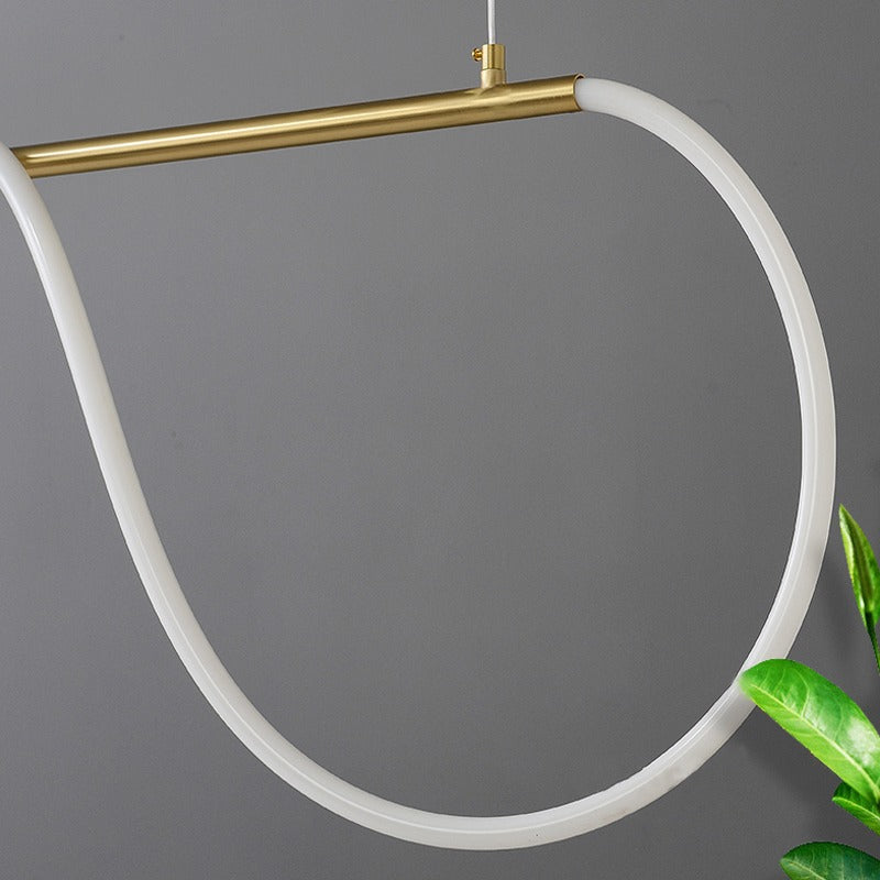 Pendellampe med lang slange for spisestue, moderne LED-armatur