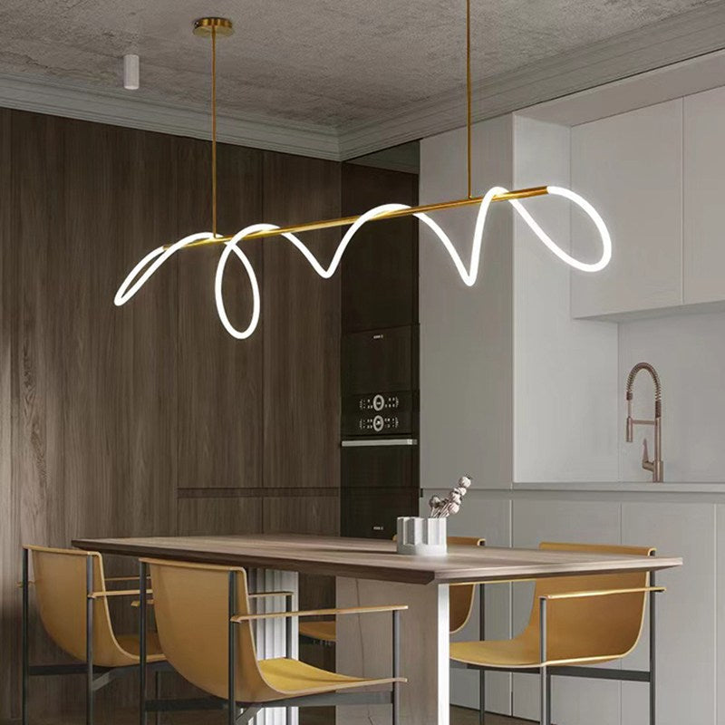 Pendellampe med lang slange for spisestue, moderne LED-armatur