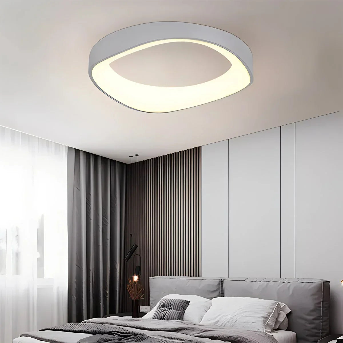 Scandinavian Inspired Ceiling Light With Acrylic Circle Design For Bedroom