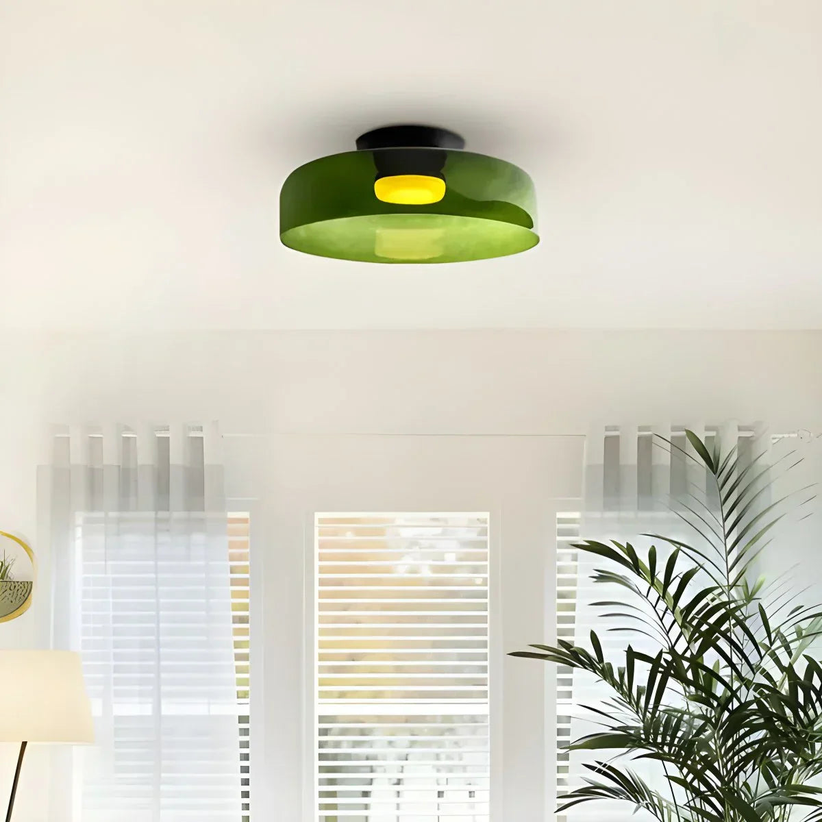 Koselig soveromstaklampe med farget glassglød