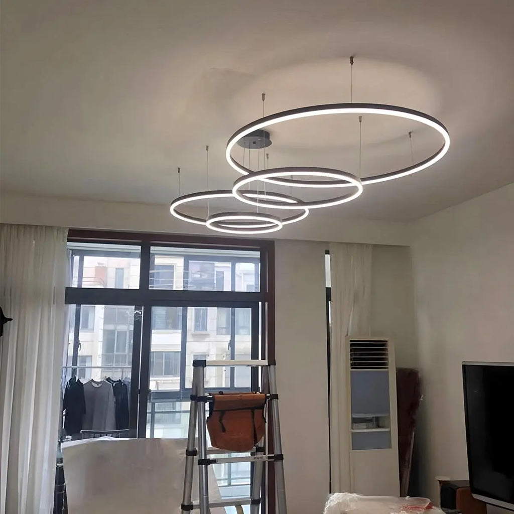 נברשת טבעת אלגנטית אלחוטית עם LED מובנה