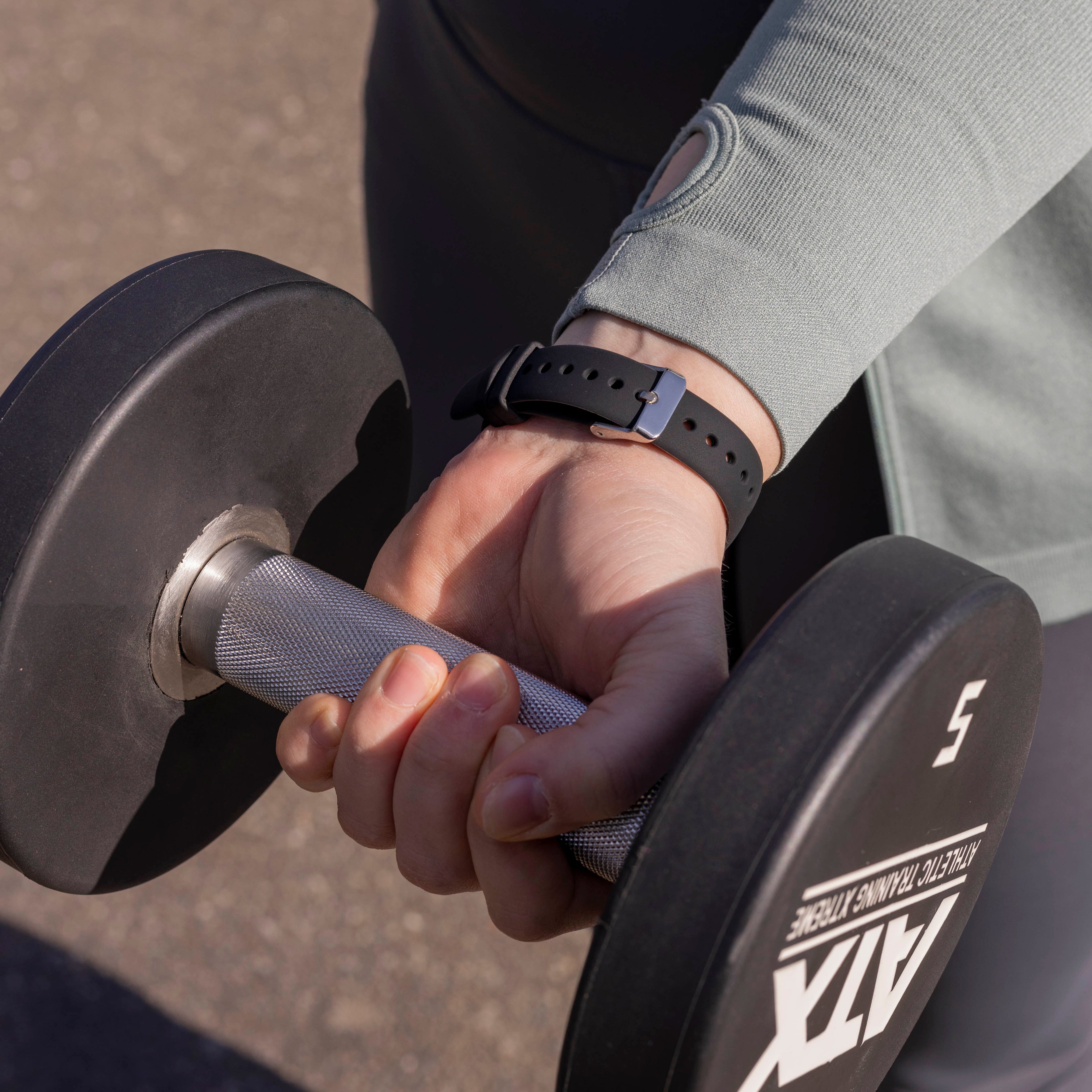 Fitbit Versa 4 Nero Cinturino in Silicone Premium per Uso Quotidiano