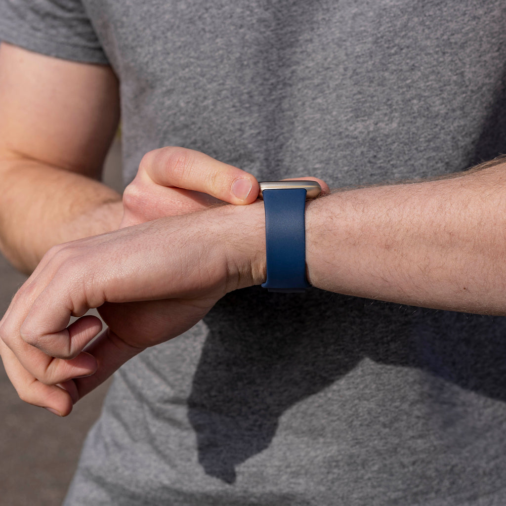 Fitbit Versa 3 Cinturino Classico in Silicone Blu Scuro