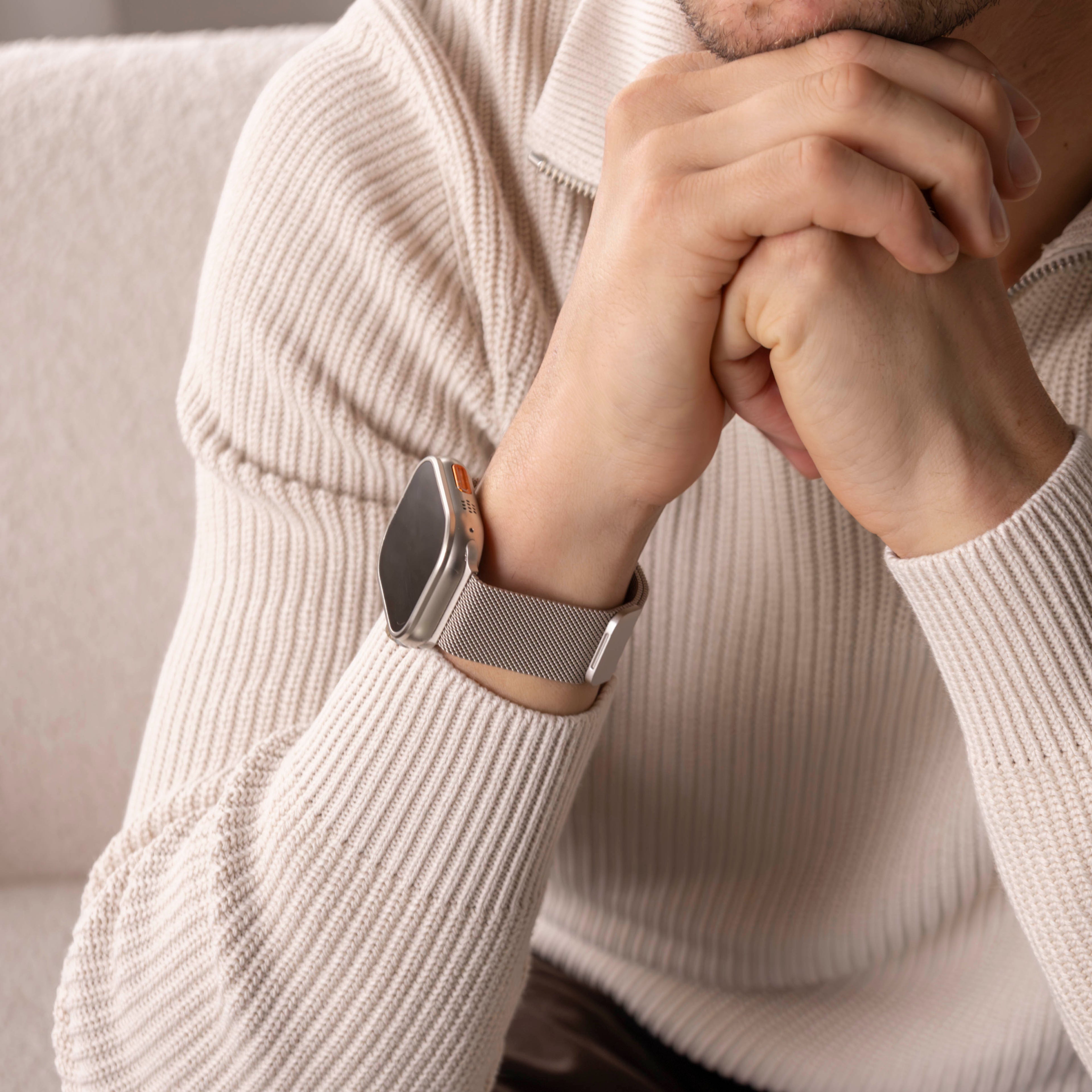 Řemínek Apple Watch Milanese Starlight pro každodenní nošení