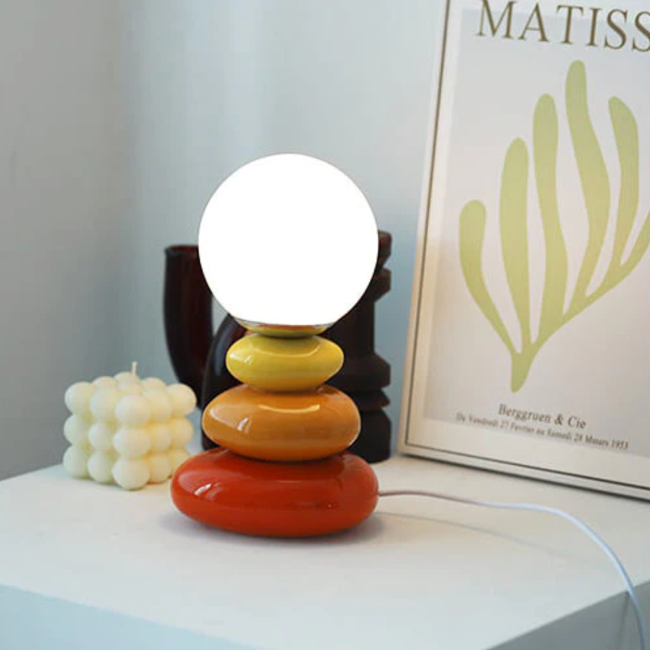 Stacked Pebble Table Lamp | Ormexis