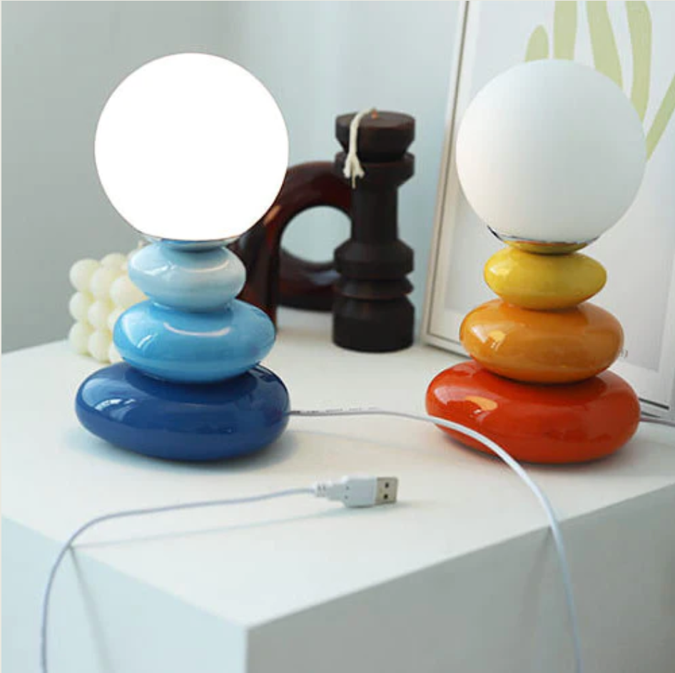 Stacked Pebble Table Lamp | Ormexis