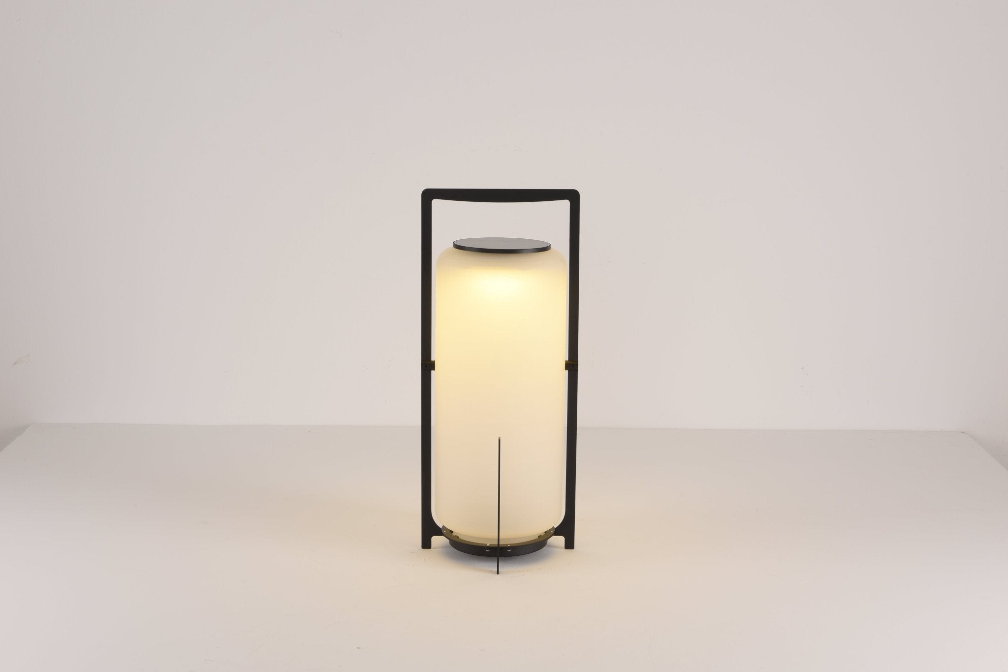 Studio Frame Illumination | Ormexis