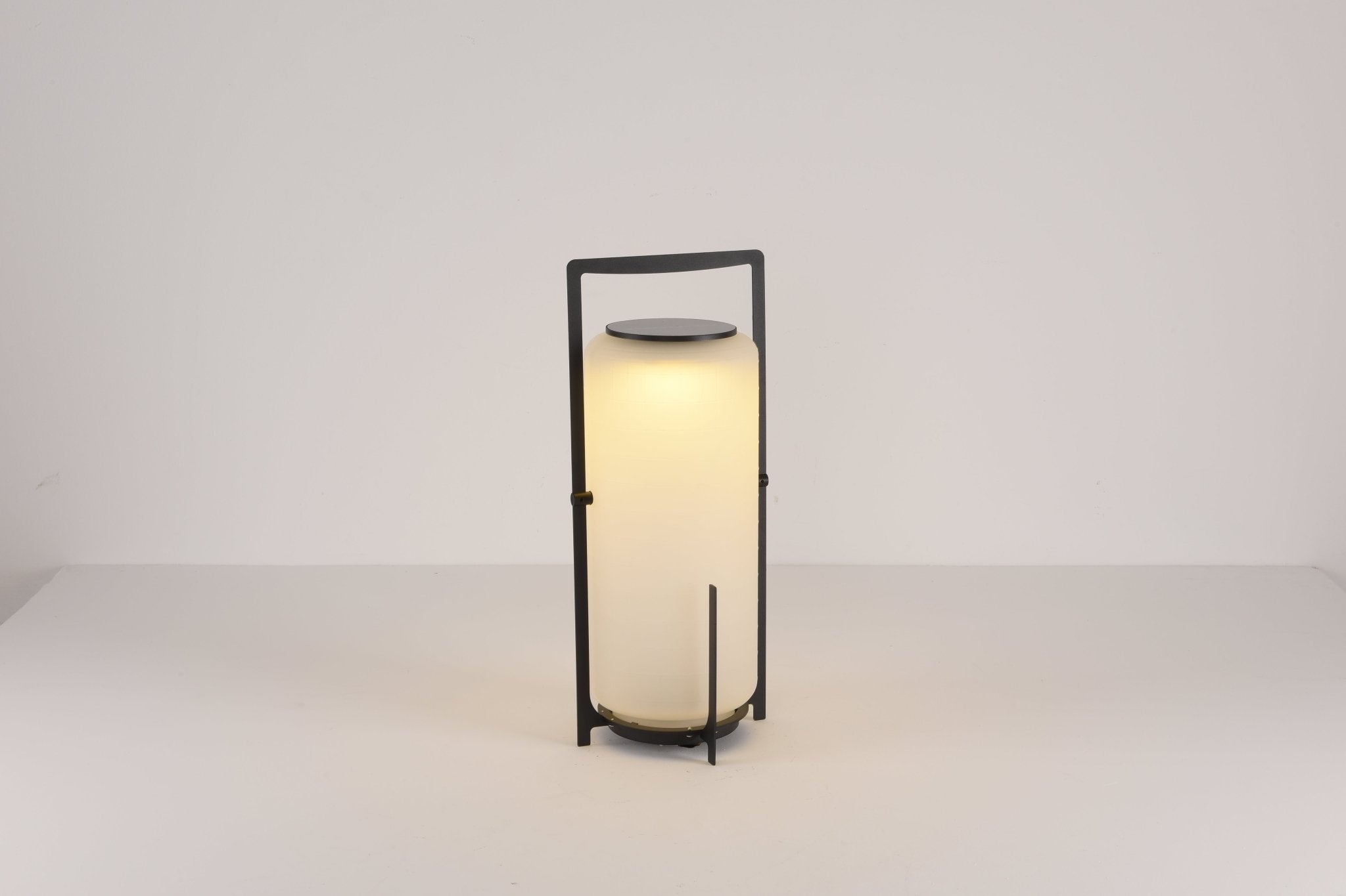 Studio Frame Illumination | Ormexis