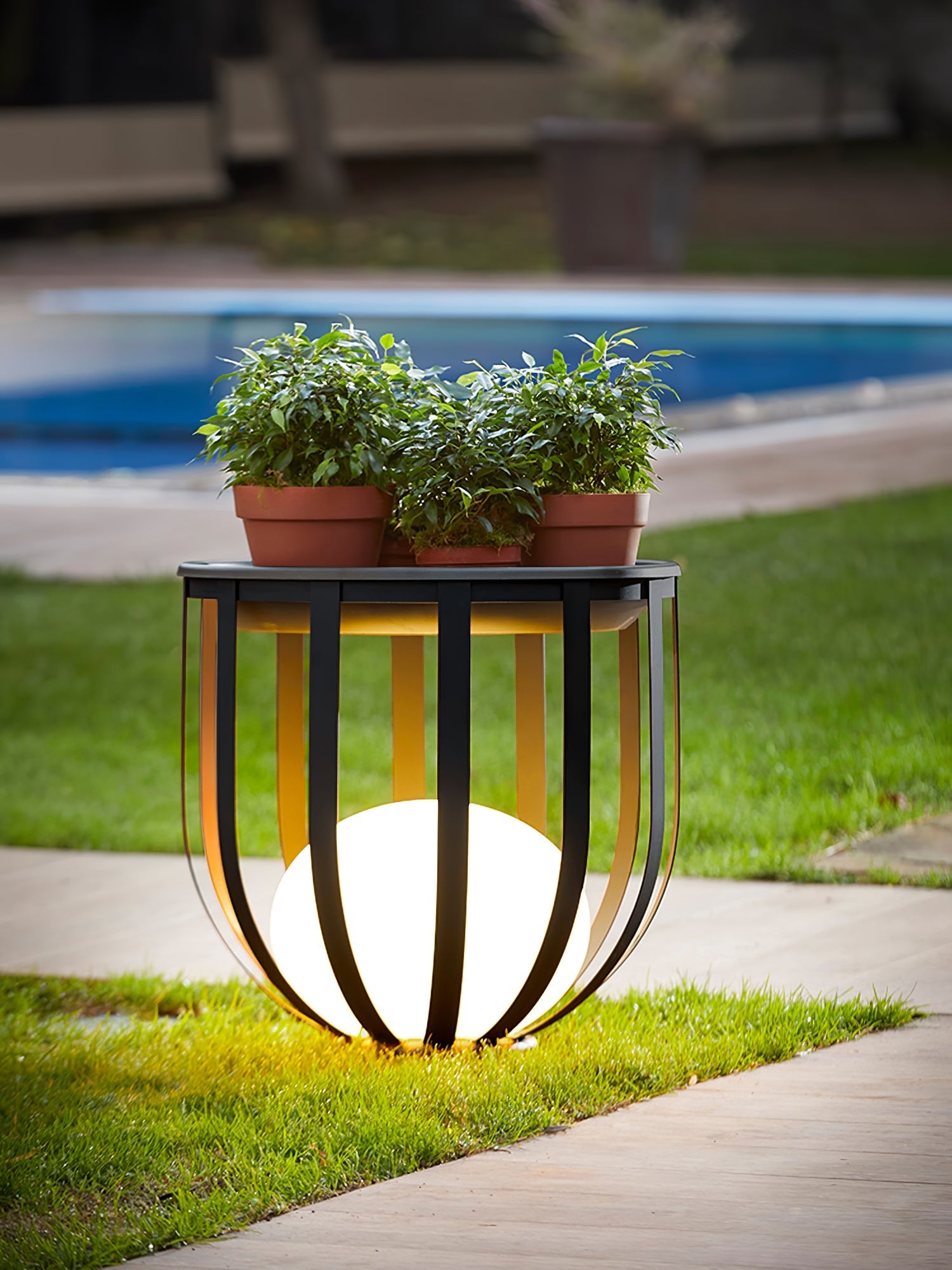 Lampa stołowa Lattice Globe | Ormexis