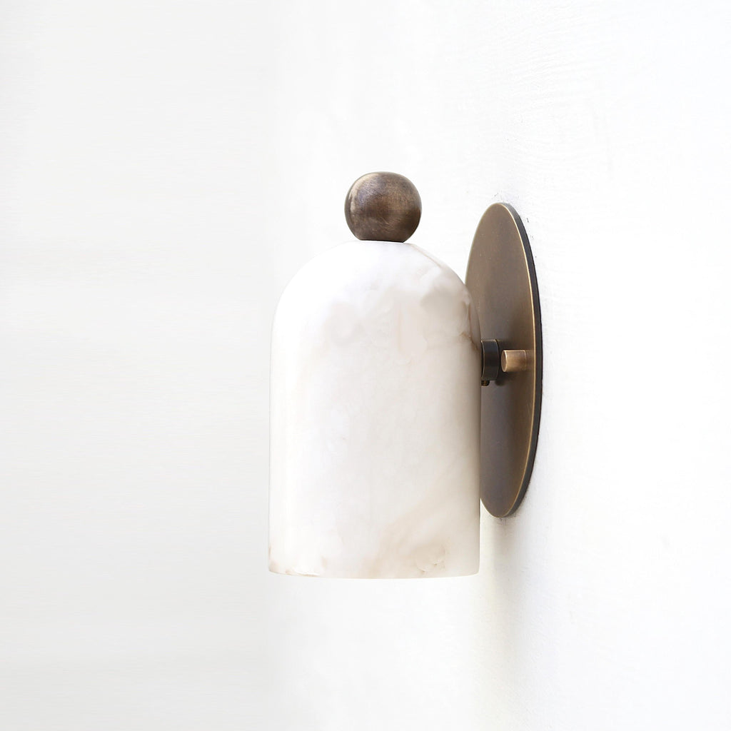 Aplique de pared en forma de cúpula Calla de alabastro | Ormexis