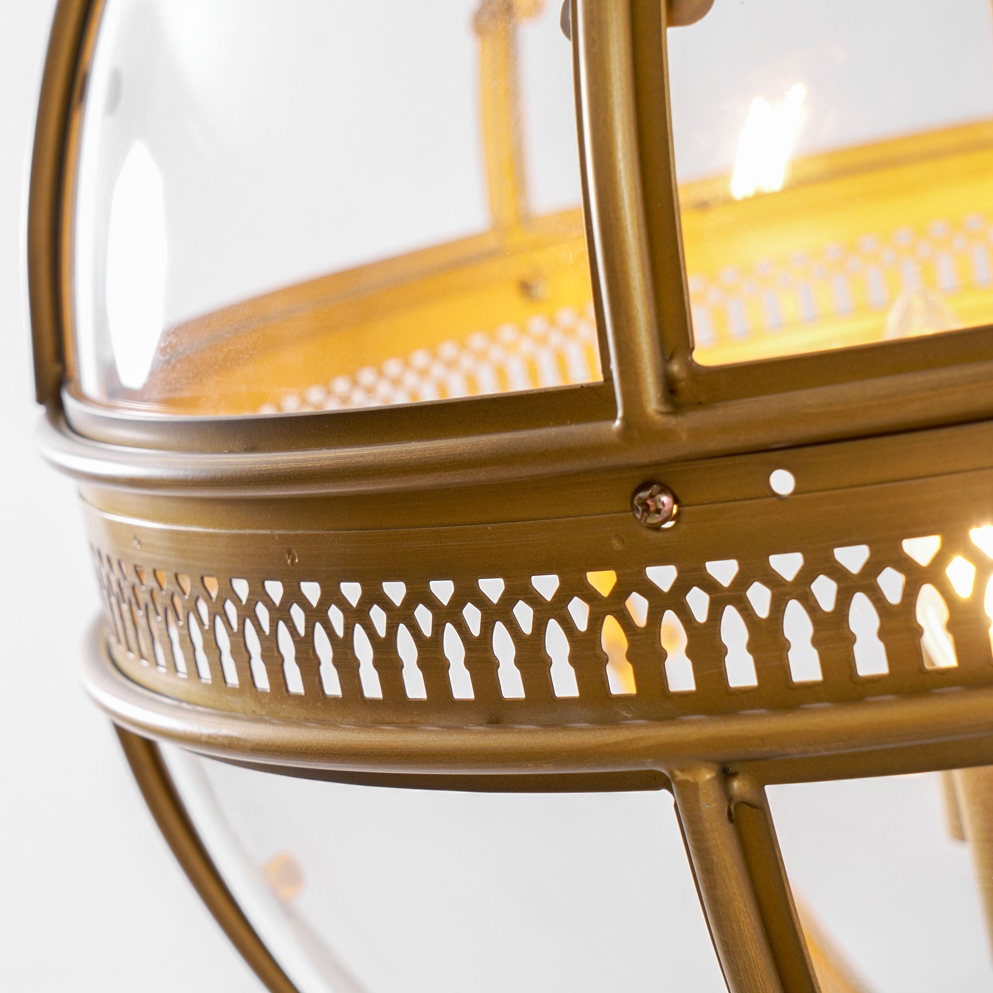 Palatial Glass Pendant Light | Ormexis