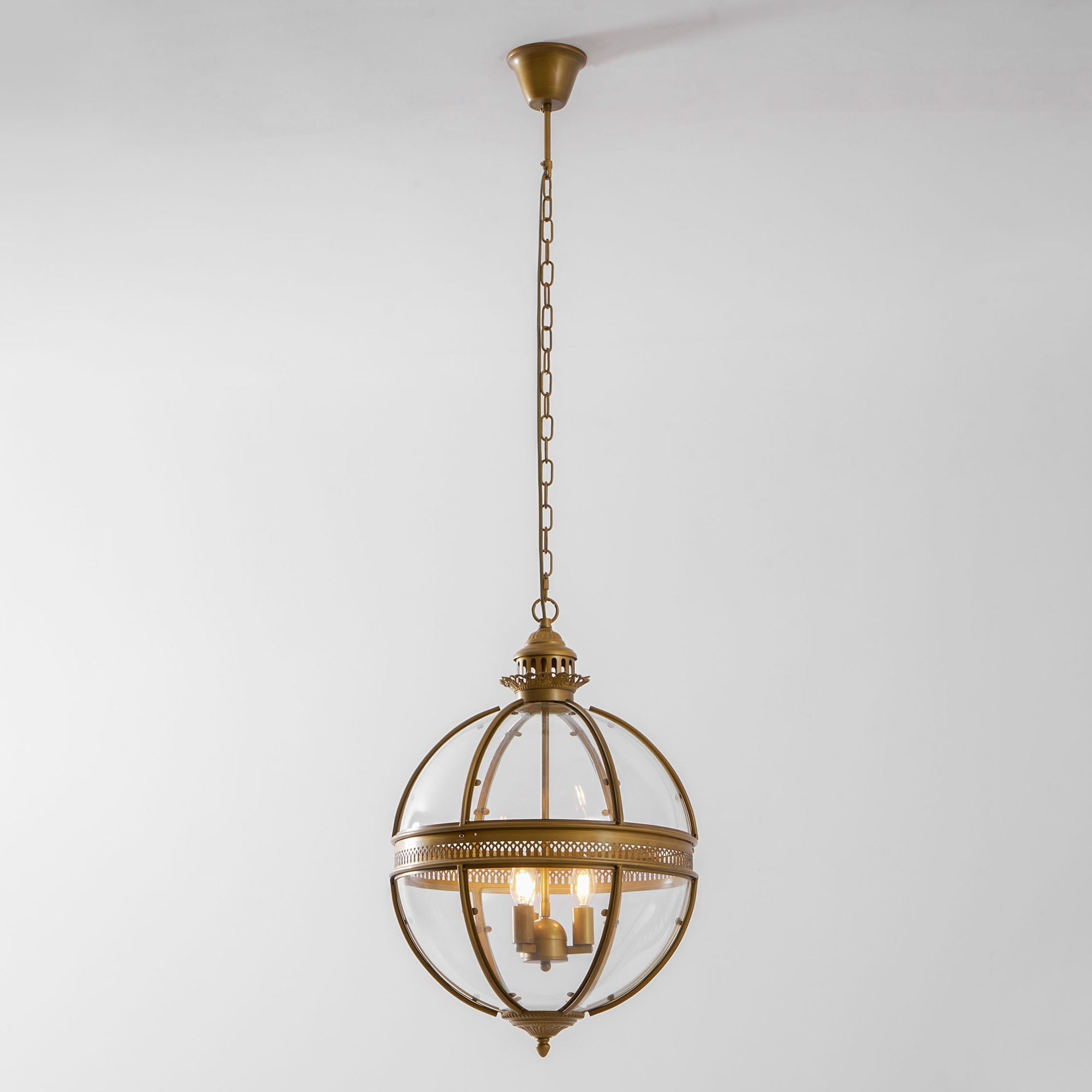 Palatial Glass Pendant Light | Ormexis
