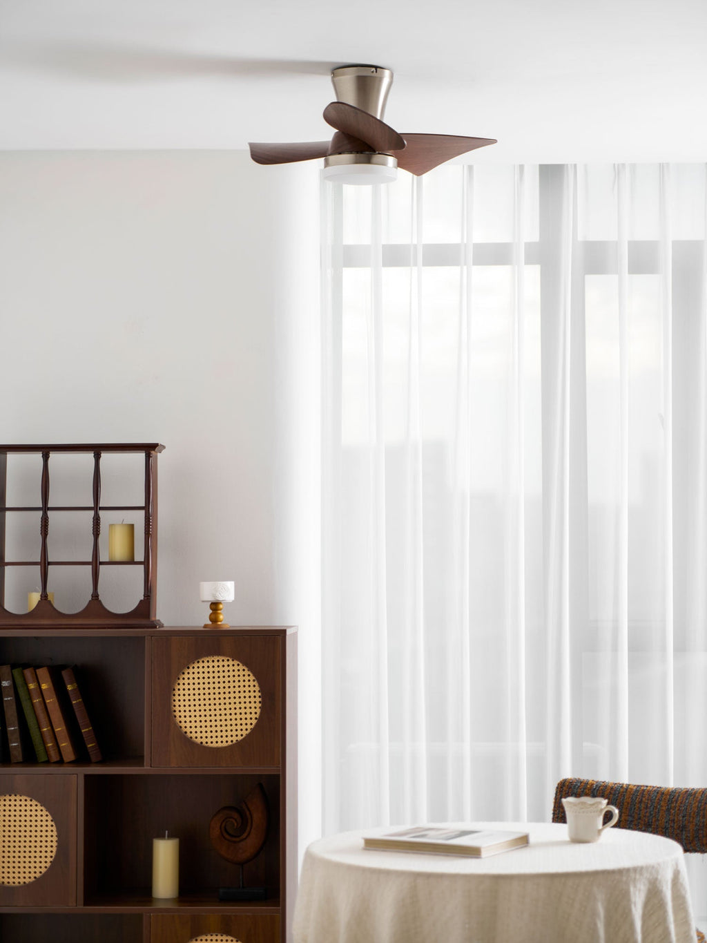 Petal Sweep Ceiling Fan Light | Ormexis