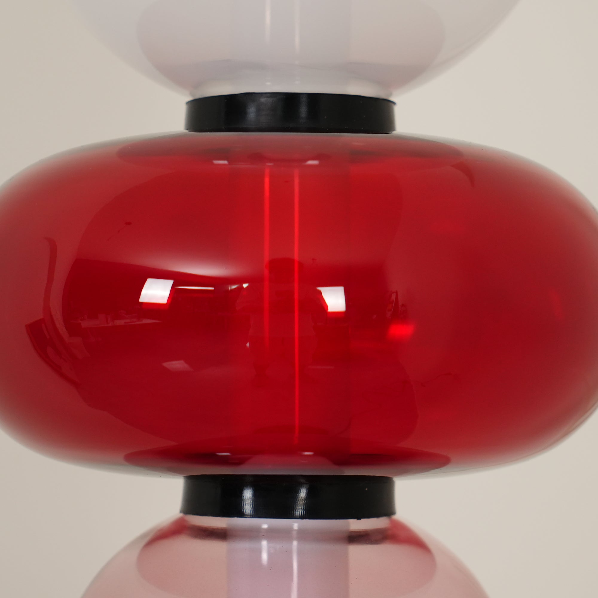 Moderne led-vloerlamp van gekleurd glas | Ormexis