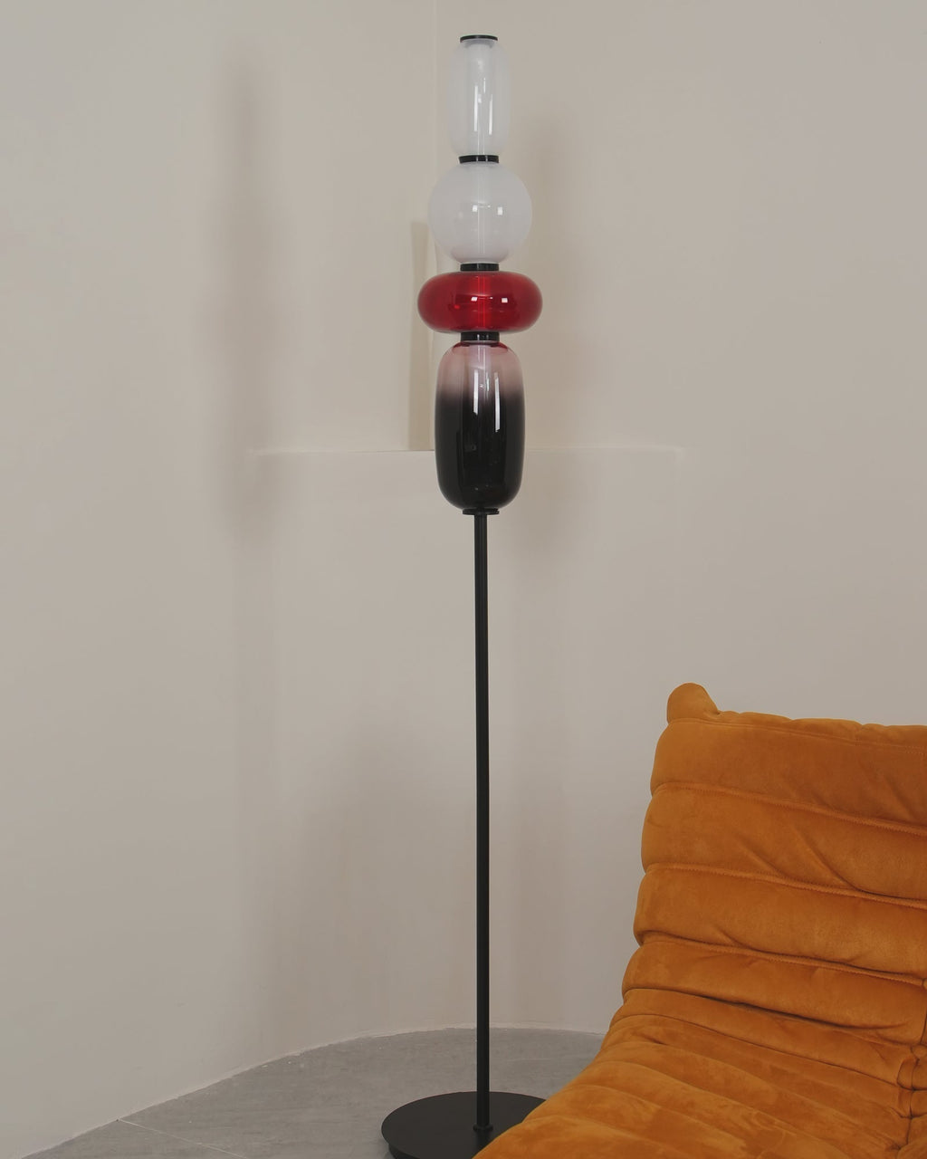 Moderne led-vloerlamp van gekleurd glas | Ormexis