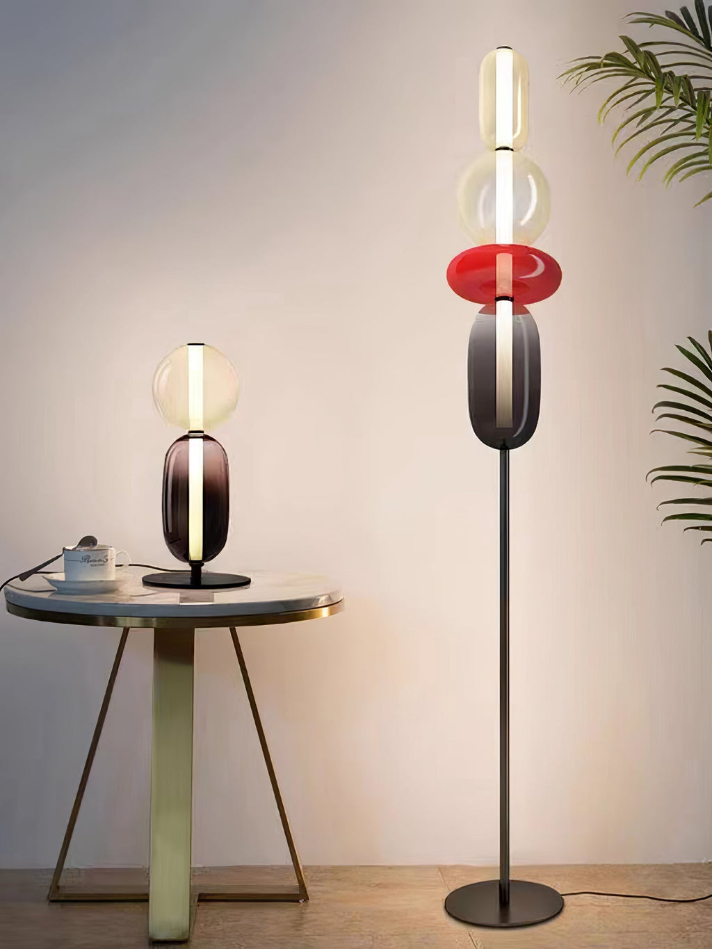 Moderne led-vloerlamp van gekleurd glas | Ormexis
