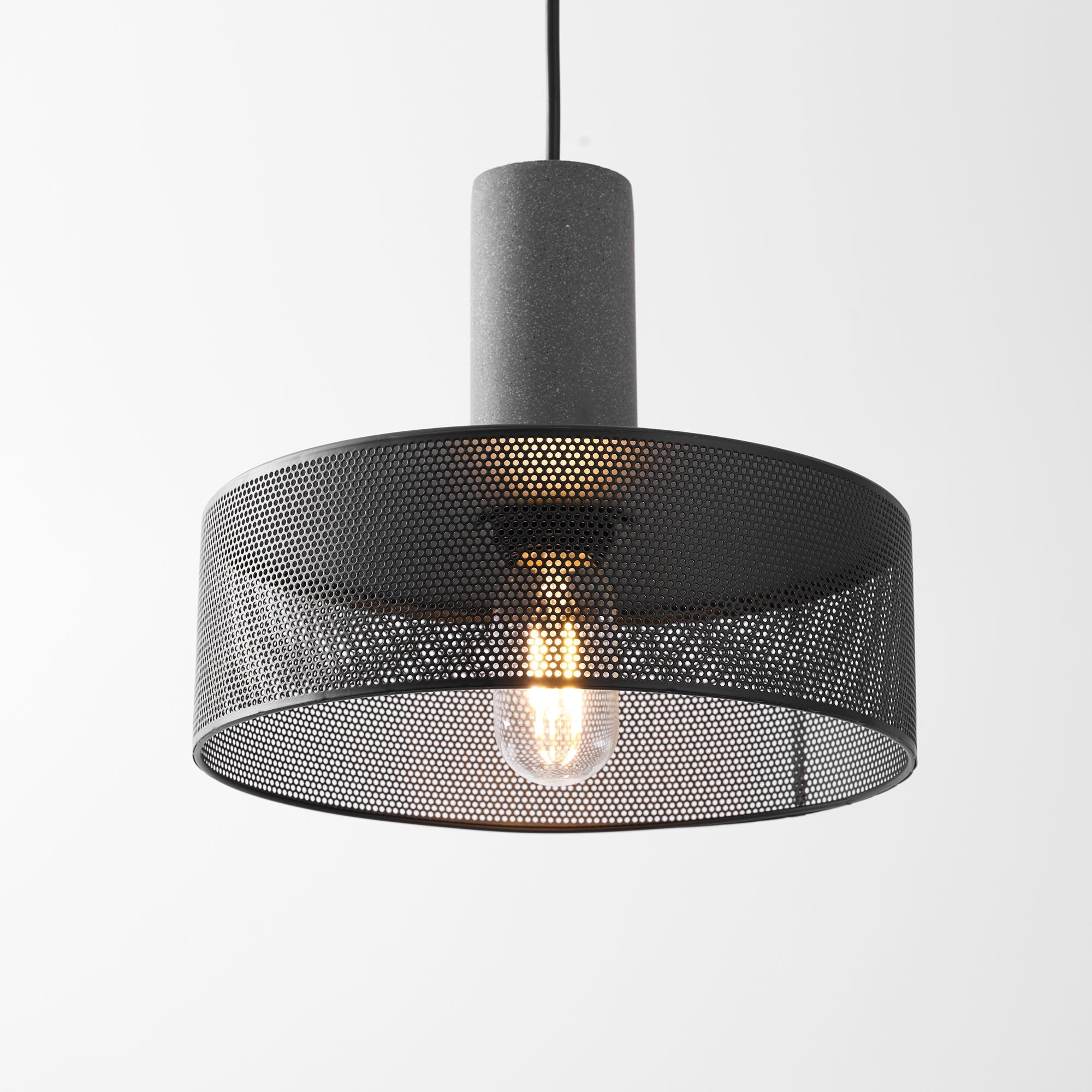 Mesh Cylinder Pendant Light | Ormexis