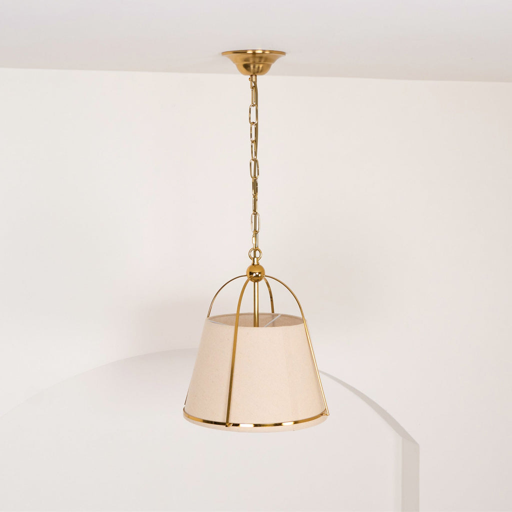 Transitional Elegant Pendant Light | Ormexis