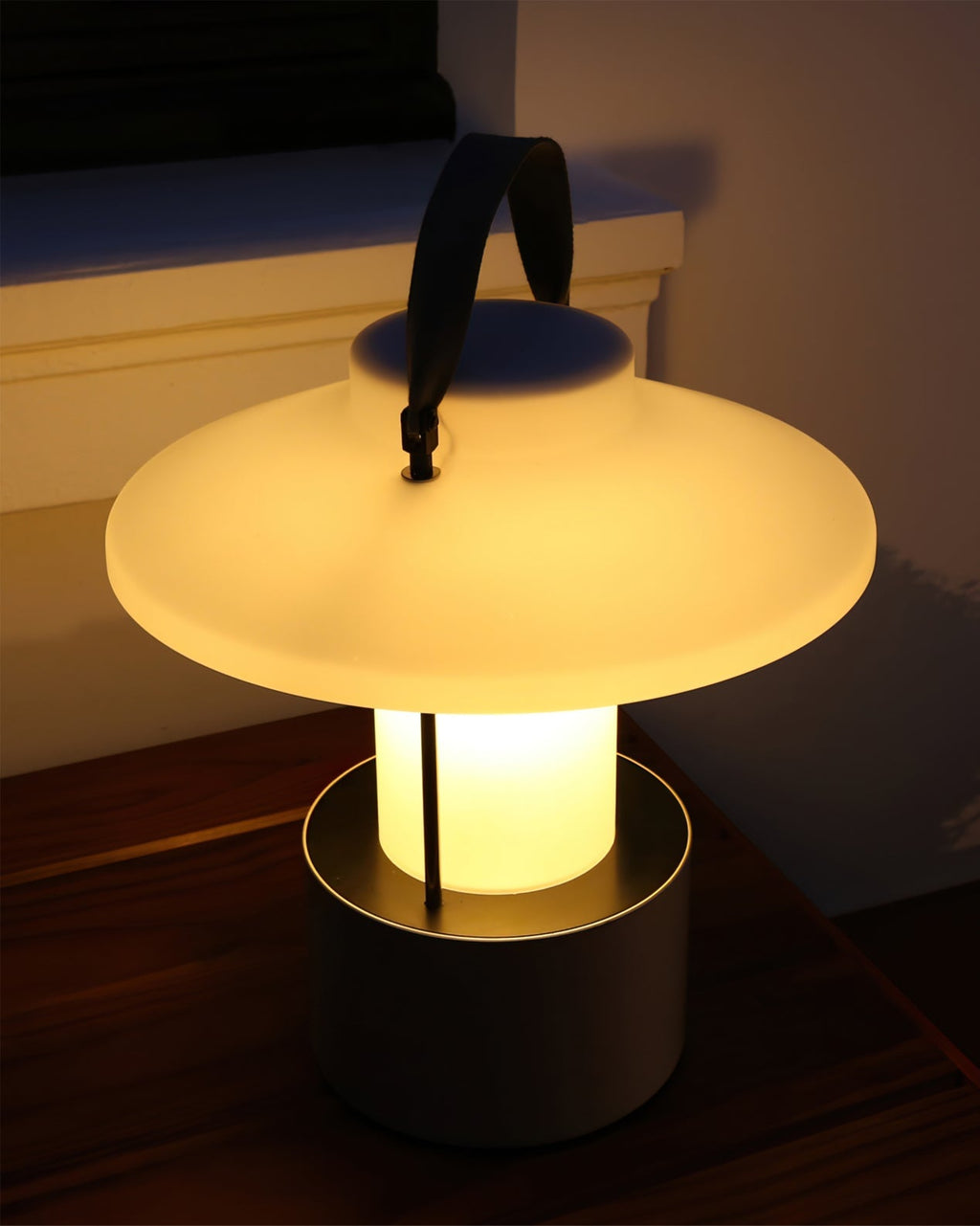 Vesper Canopy Lantern Light | Ormexis