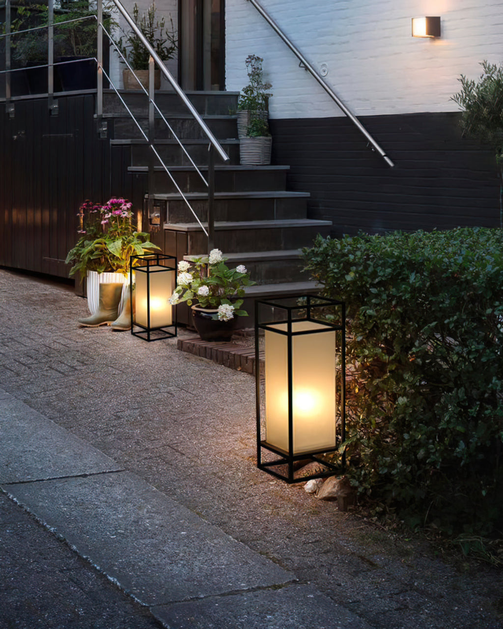 Architectural Box Lantern Light | Ormexis