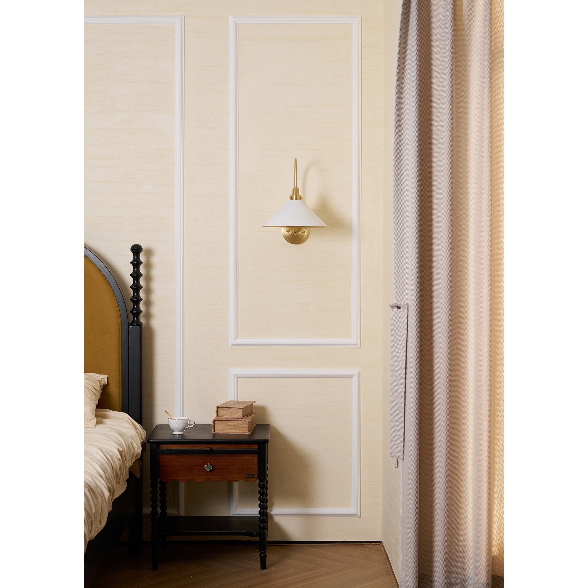 Svanefodslampe i Heritage-design | Ormexis