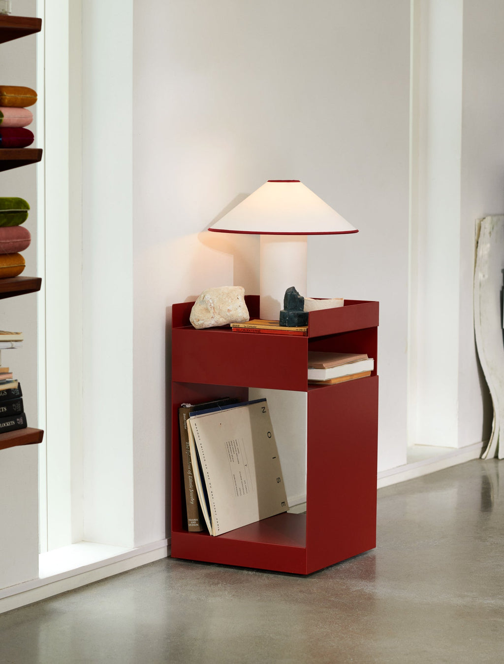 Neo Bauhaus-bordslampa | Ormexis