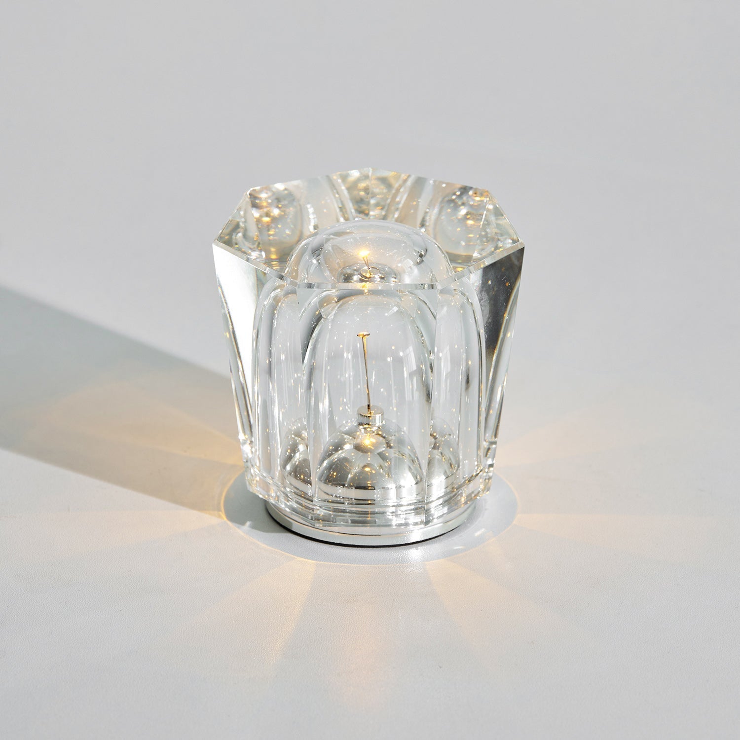 Lampă de cristal cu tăietură tip bijuterie | Ormexis