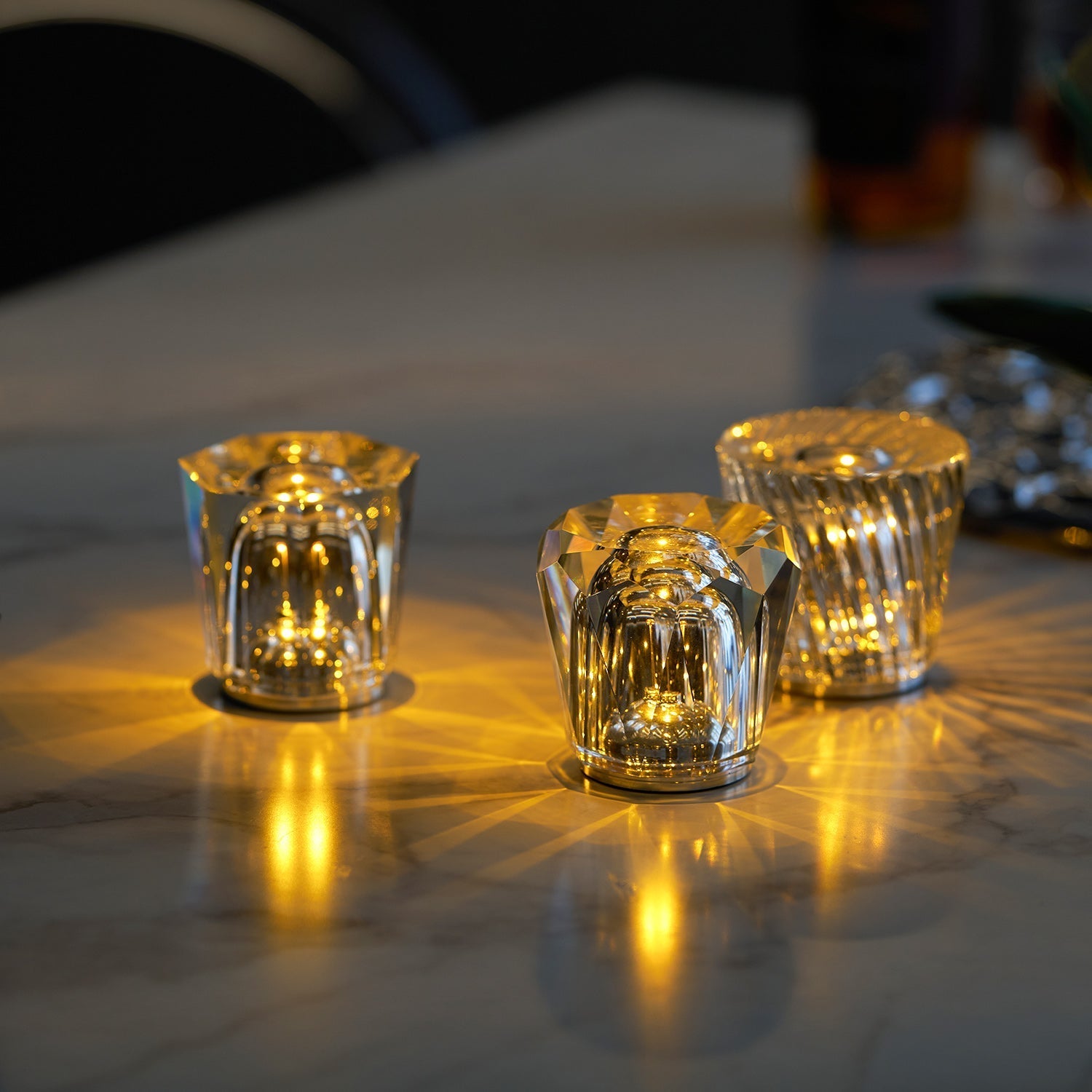 Lampă de cristal cu tăietură tip bijuterie | Ormexis