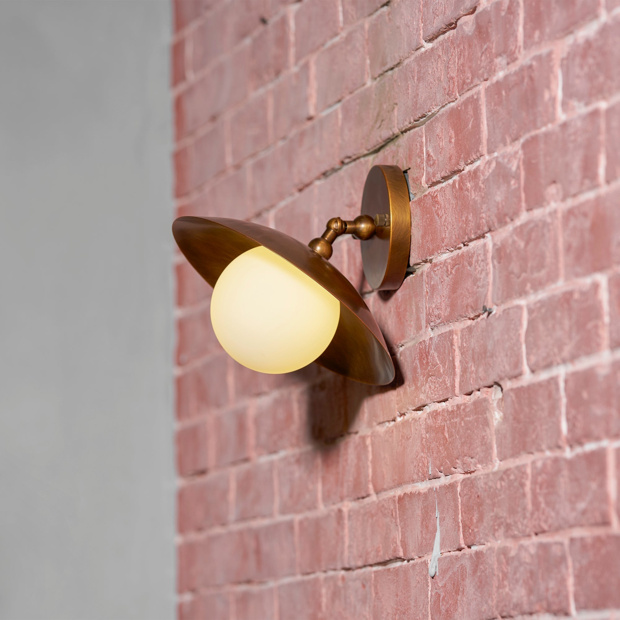 Lampa sufitowa kopułowa Coterie | Ormexis