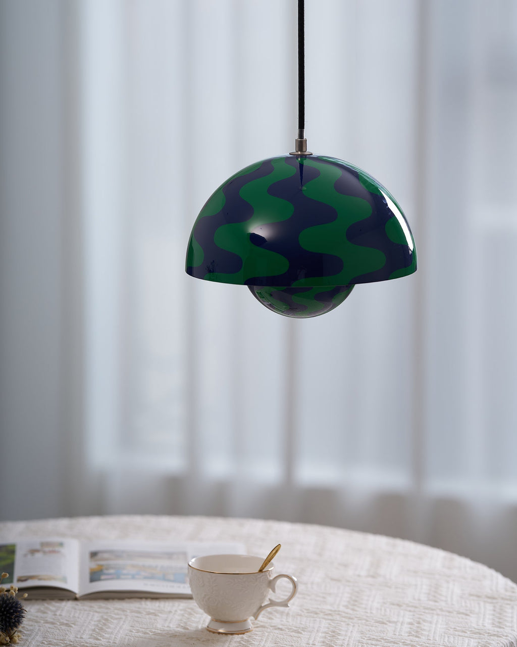 Eclipse Dome Pendant Light | Ormexis