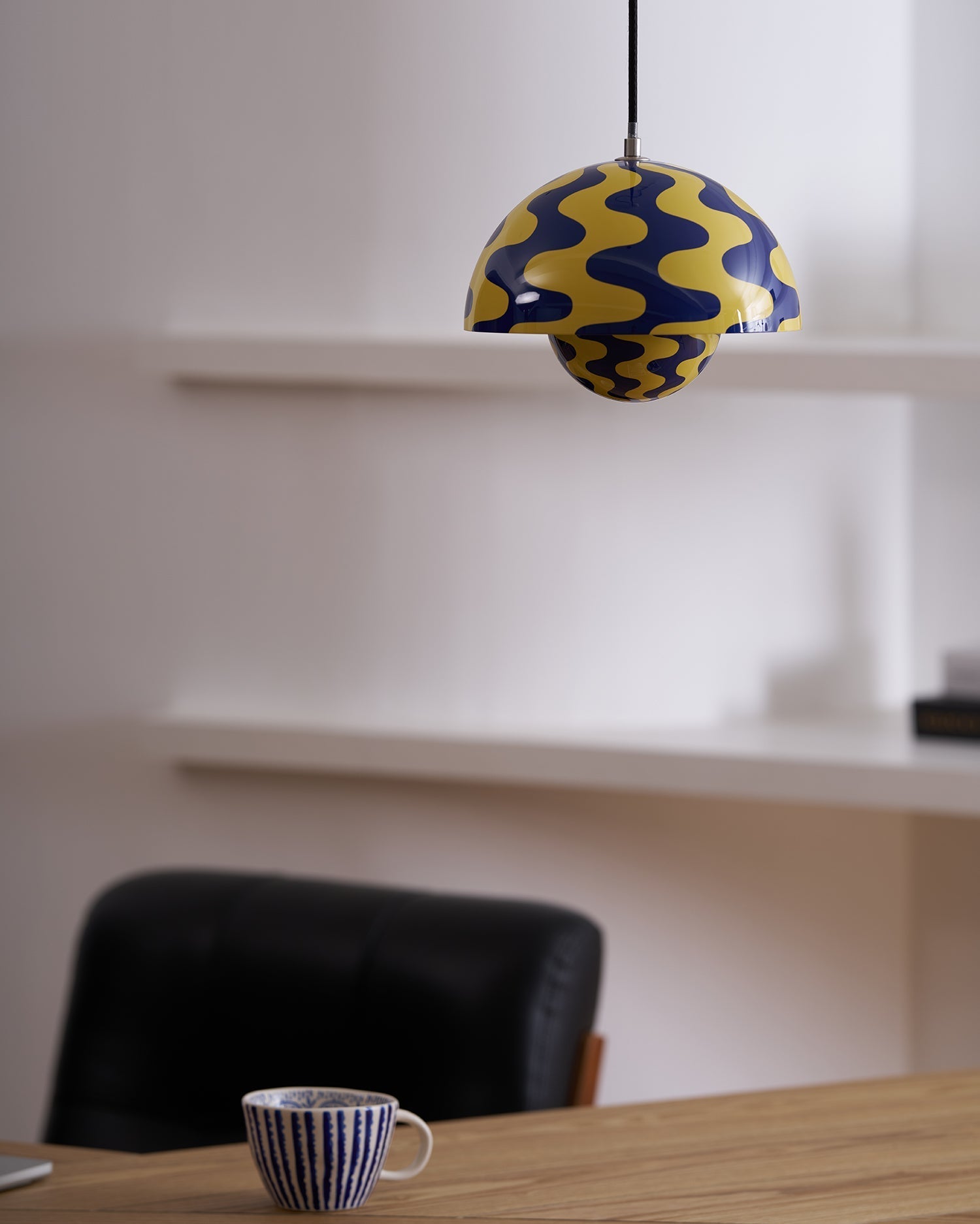 Eclipse Dome Pendant Light | Ormexis