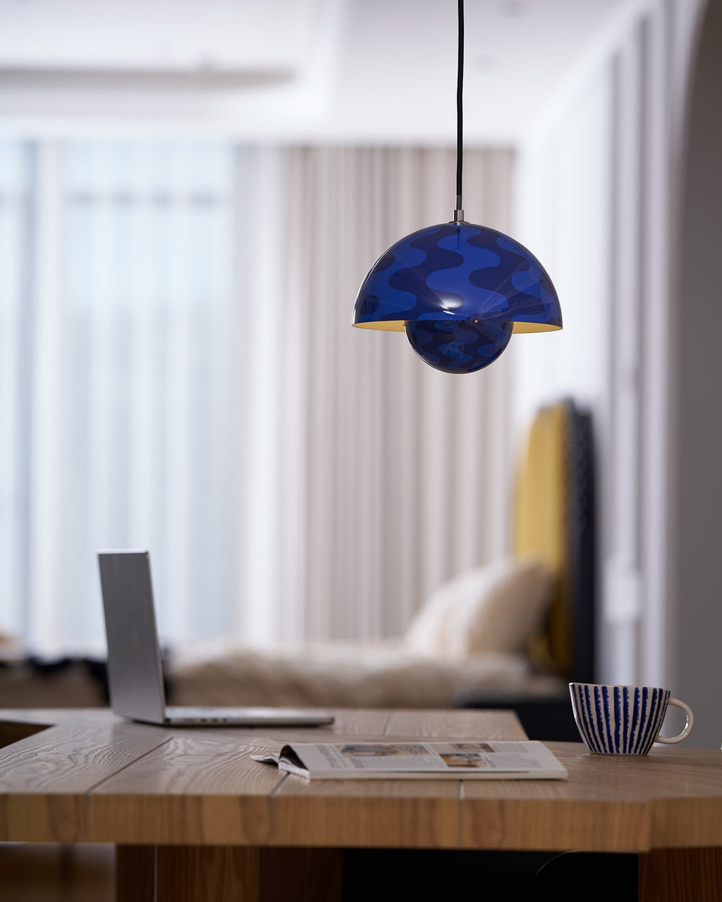 Eclipse Dome Pendant Light | Ormexis
