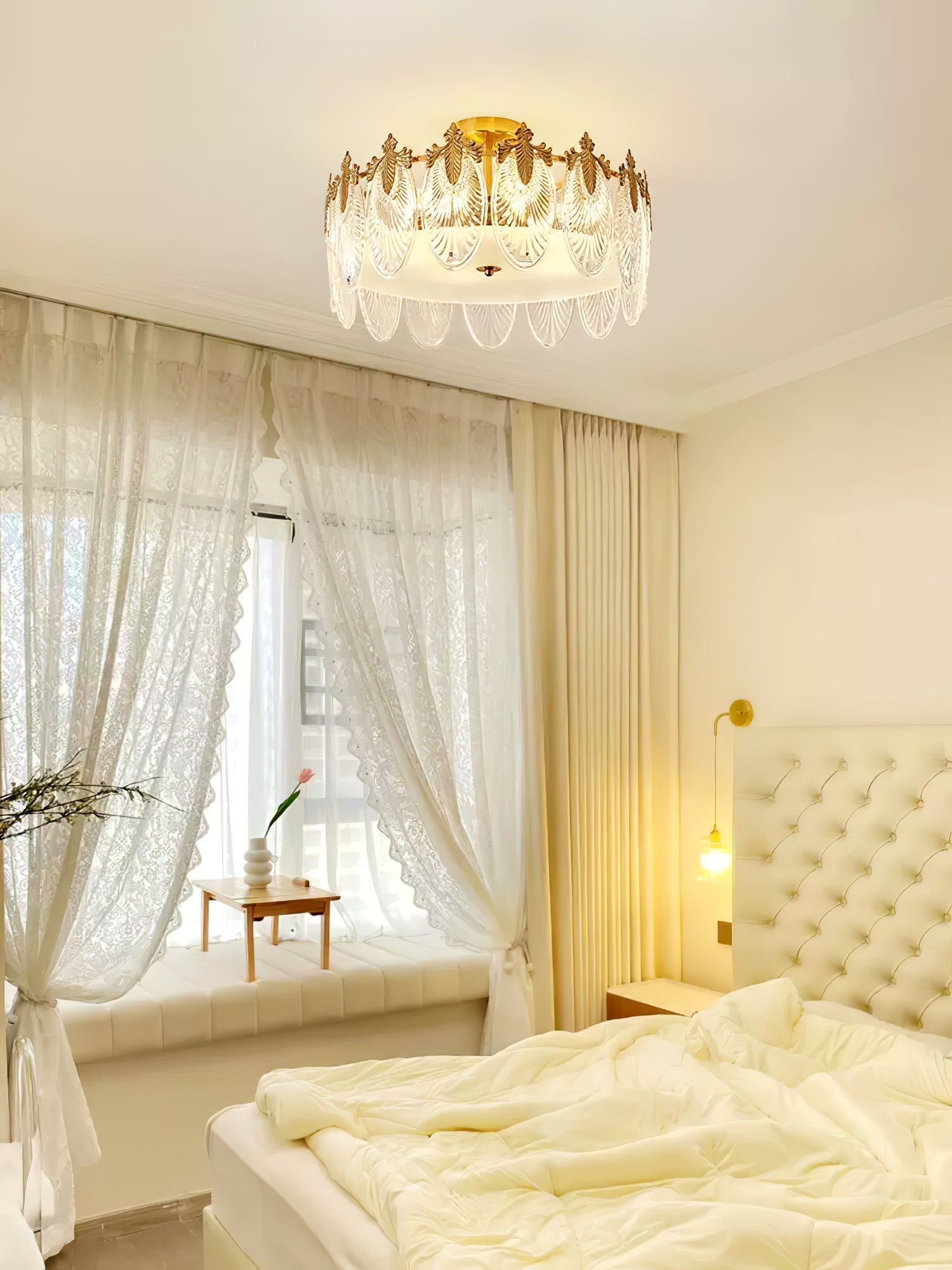 Glass Petal Cluster Ceiling Light | Ormexis