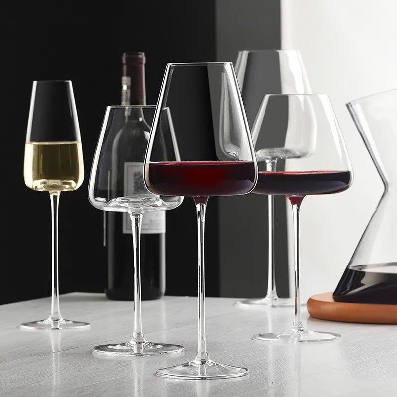 Conjunto Elegante de Copos de Cristal com Design Sem Chumbo para Ocasiões Especiais