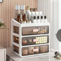 Elegante organizer per trucchi con più scomparti per un toeletta ordinata