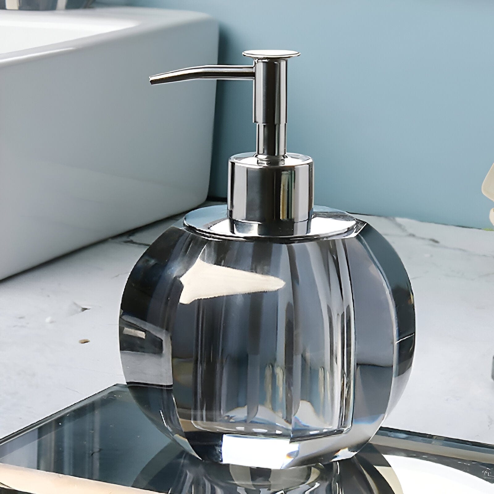 Elite Bath Accessories Set With Crystal Glass Detailing