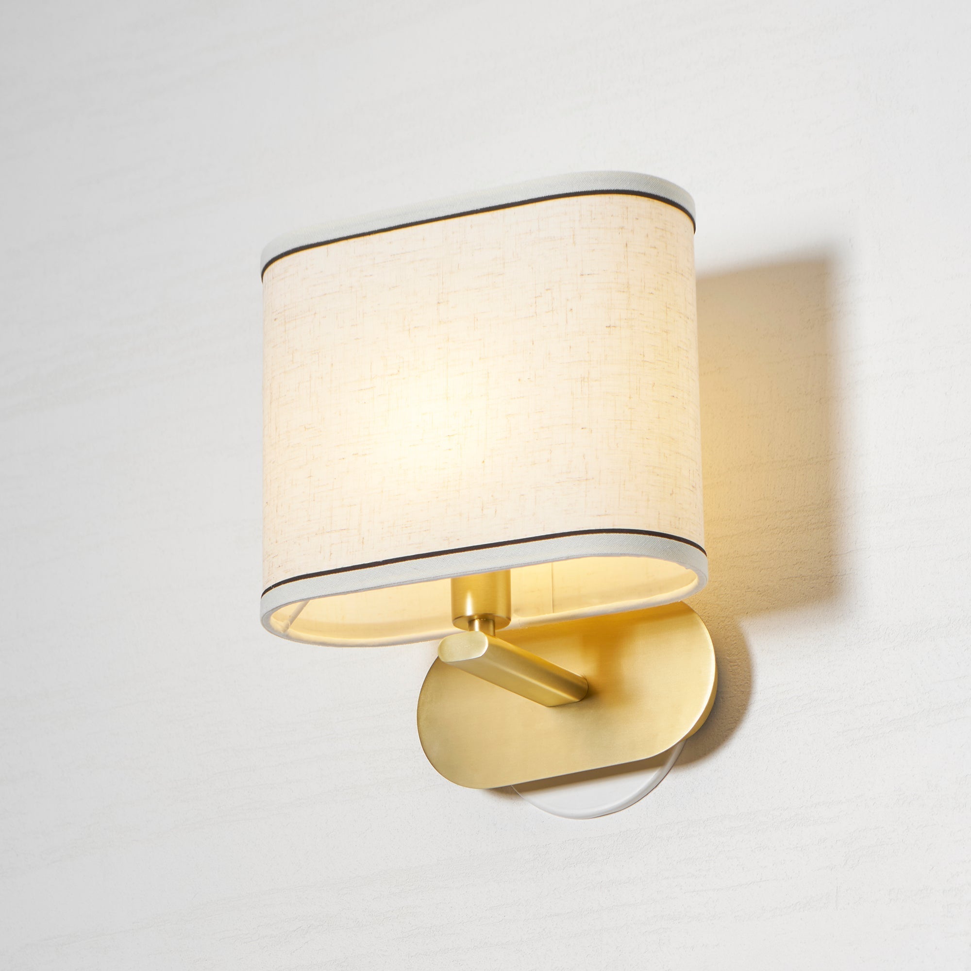 Zachte gloed linnen wandlamp | Ormexis
